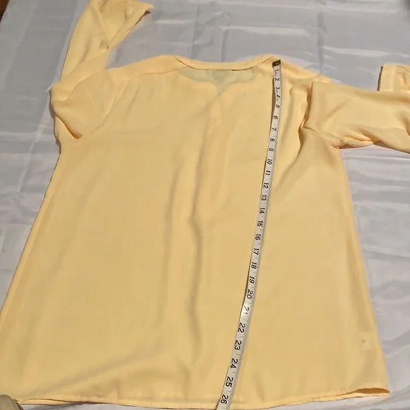 Loft -size M Butter yellow chiffon type semi sheer popover top - Picture 5 of 7